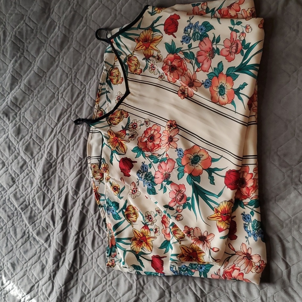 Floral Maxi Dress - Picture 10 of 13